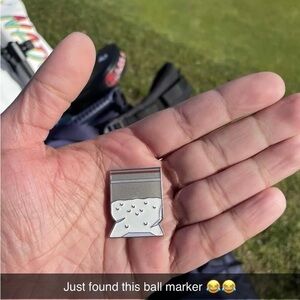 Ground Score Golf Ball Marker